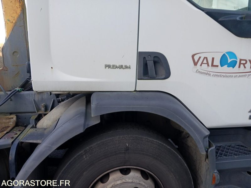 Camion porteur avec ampiroll - Truk: gambar 3 Camion porteur avec ampiroll - Truk: gambar 3