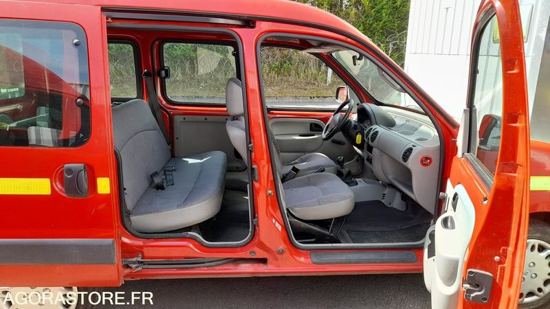 VLTU016 - KANGOO 5 PLACES - Mobil: gambar 2 VLTU016 - KANGOO 5 PLACES - Mobil: gambar 2