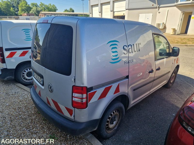 VOLKSWAGEN CADDY - CF413ZS - 2011 / 388 148 KM - Van kecil: gambar 3 VOLKSWAGEN CADDY - CF413ZS - 2011 / 388 148 KM - Van kecil: gambar 3