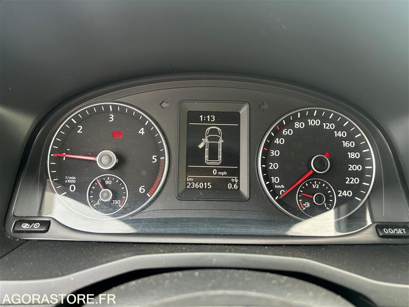 VOLKSWAGEN CADDY MAXI - EG903FN - 2016 - Kilométrage 236.100 km - Van kecil: gambar 4 VOLKSWAGEN CADDY MAXI - EG903FN - 2016 - Kilométrage 236.100 km - Van kecil: gambar 4