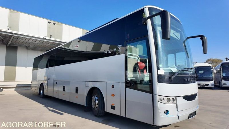 Van Hool EX16 M / 13.3m / Lift / Full Option / Euro 6 - Bus pariwisata: gambar 1 Van Hool EX16 M / 13.3m / Lift / Full Option / Euro 6 - Bus pariwisata: gambar 1