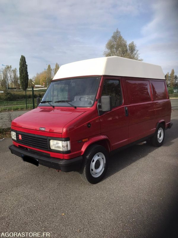Citroën c25 turbo - 77331km - ETAT QUASI NEUF - Van pengiriman: gambar 2 Citroën c25 turbo - 77331km - ETAT QUASI NEUF - Van pengiriman: gambar 2