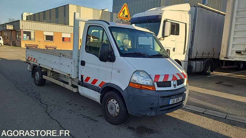Renault Master - 2006 - 43287kms - 196ARM67 - Van pengiriman: gambar 1 Renault Master - 2006 - 43287kms - 196ARM67 - Van pengiriman: gambar 1