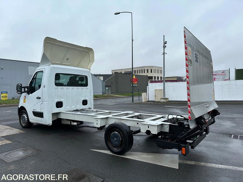 Renault Master III 2.3 DCI Plateau avec Hayon - Van pengiriman: gambar 4 Renault Master III 2.3 DCI Plateau avec Hayon - Van pengiriman: gambar 4