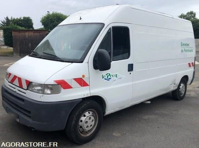 Véhicule PEUGEOT BOXER 2001 NON ROULANT EN L'ETAT - Van kecil: gambar 1 Véhicule PEUGEOT BOXER 2001 NON ROULANT EN L'ETAT - Van kecil: gambar 1