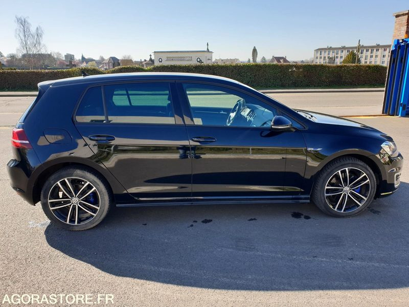 Volkswagen GOLF GTE 1.4 TSI - Mobil: gambar 3 Volkswagen GOLF GTE 1.4 TSI - Mobil: gambar 3
