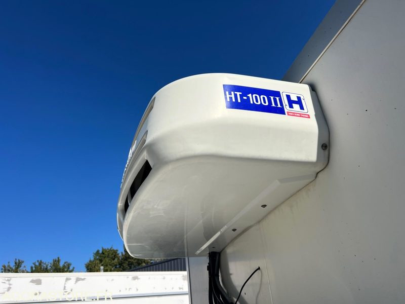 Volkswagen TRANSPORTER TDI 140CH FRIGO DBLE COMPARTIMENT2013 PRIX TTC SANS TVA - Van berpendingin: gambar 3 Volkswagen TRANSPORTER TDI 140CH FRIGO DBLE COMPARTIMENT2013 PRIX TTC SANS TVA - Van berpendingin: gambar 3