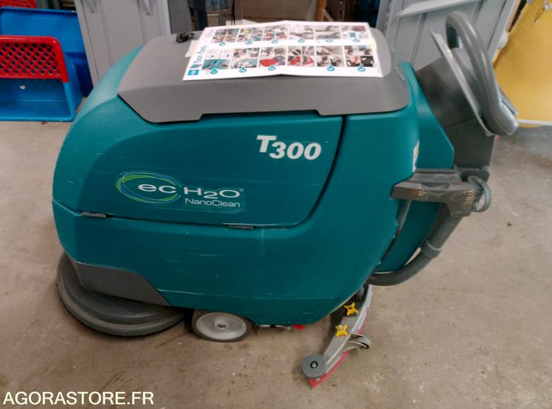 Auto laveuse TENNANT T300 - Pengering penggosok: gambar 4 Auto laveuse TENNANT T300 - Pengering penggosok: gambar 4