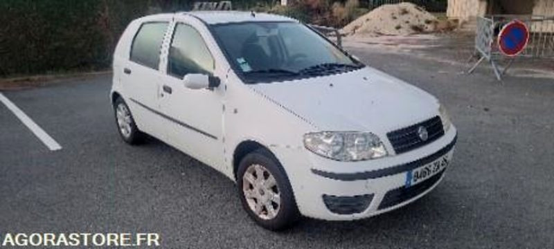 Fiat punto 209968 kms 2005 - Mobil: gambar 3 Fiat punto 209968 kms 2005 - Mobil: gambar 3