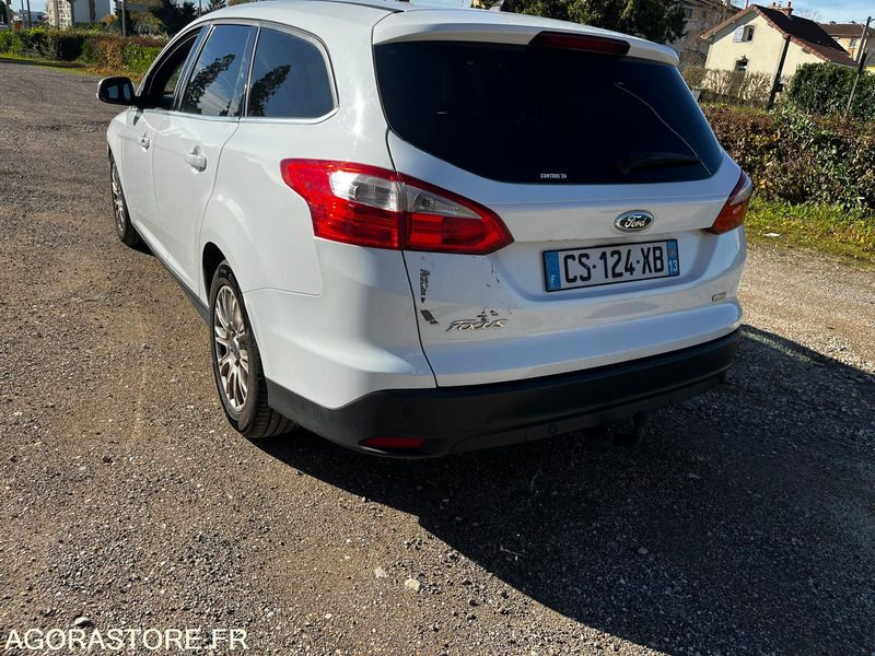 Ford focus 1lecoboost 2013 149000km - Station wagon: gambar 4 Ford focus 1lecoboost 2013 149000km - Station wagon: gambar 4