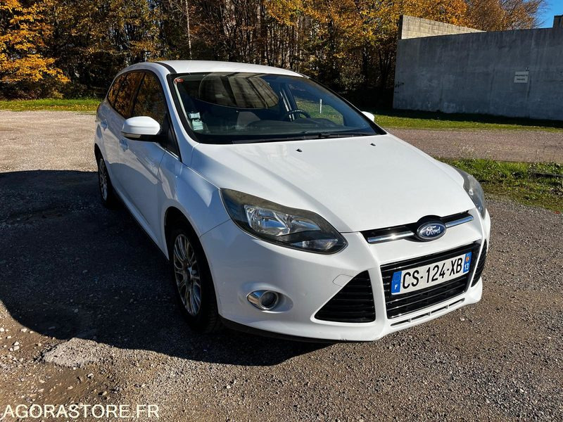 Ford focus 1lecoboost 2013 149000km - Station wagon: gambar 1 Ford focus 1lecoboost 2013 149000km - Station wagon: gambar 1