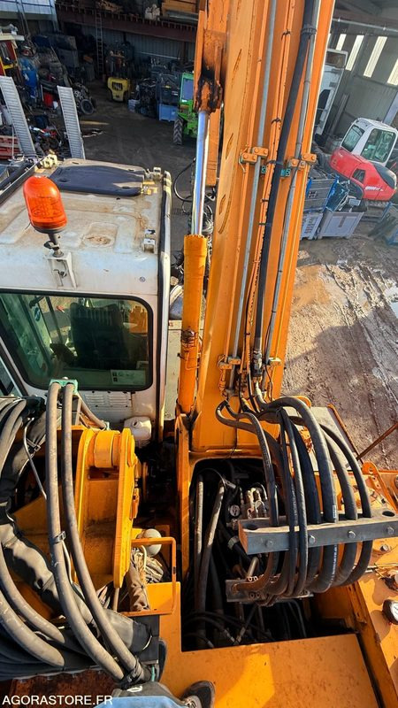 Pelle liebherr A914 LITRONIC - 2002 - 20 000 heures ENTRETIEN LIEBHERR - Ekskavator: gambar 3 Pelle liebherr A914 LITRONIC - 2002 - 20 000 heures ENTRETIEN LIEBHERR - Ekskavator: gambar 3