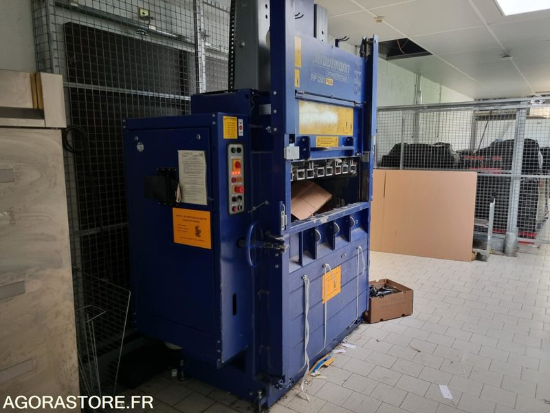 Presse a carton - Peralatan dan perlengkapan: gambar 2 Presse a carton - Peralatan dan perlengkapan: gambar 2