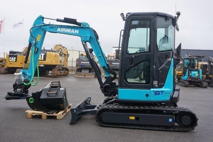 Airman AX 33 U - Ekskavator mini: gambar 2 Airman AX 33 U - Ekskavator mini: gambar 2