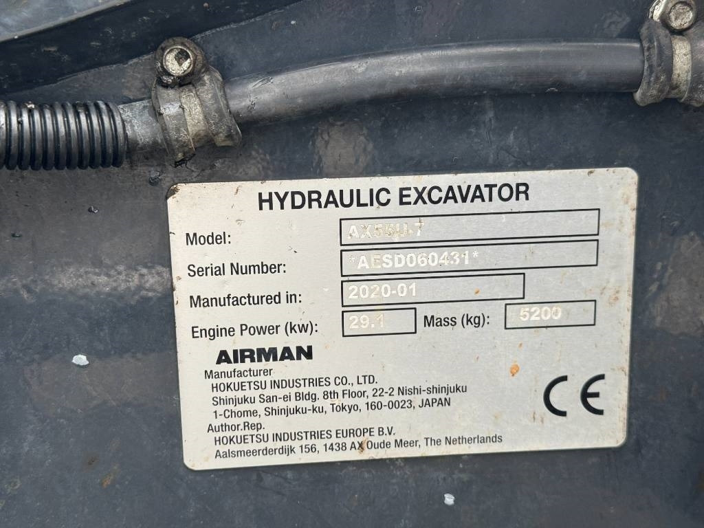 Ekskavator mini Airman AX 55: gambar 12