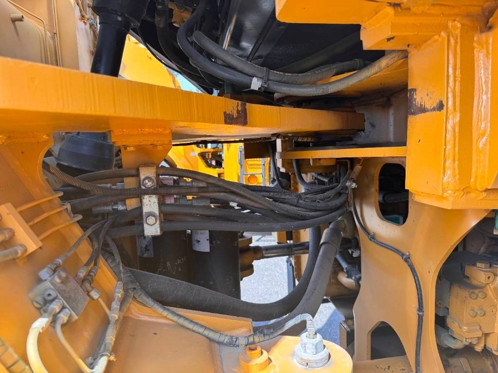 CAT 980 G - Wheel loader: gambar 4 CAT 980 G - Wheel loader: gambar 4