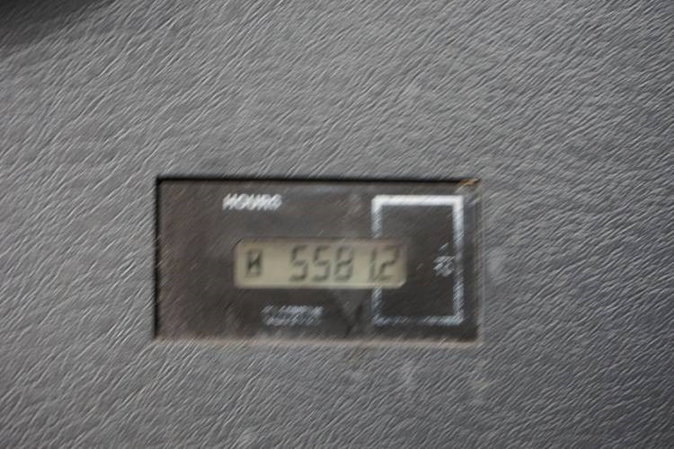 Ekskavator perayap Hyundai R260LC-9A: gambar 21