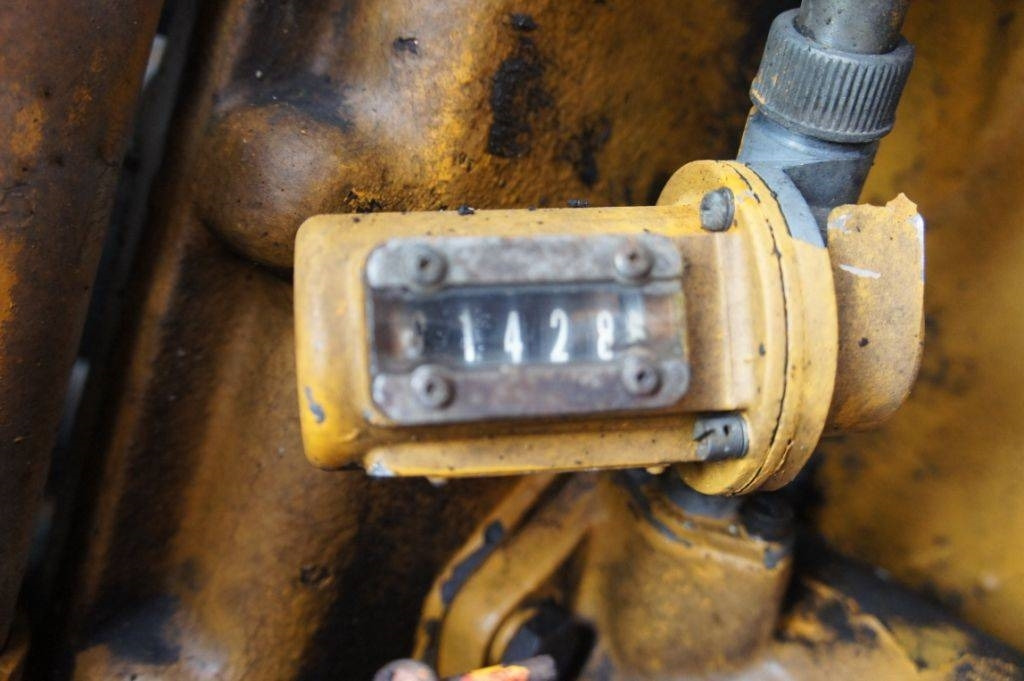 Komatsu D 155 A-1 - Bulldozer: gambar 4 Komatsu D 155 A-1 - Bulldozer: gambar 4