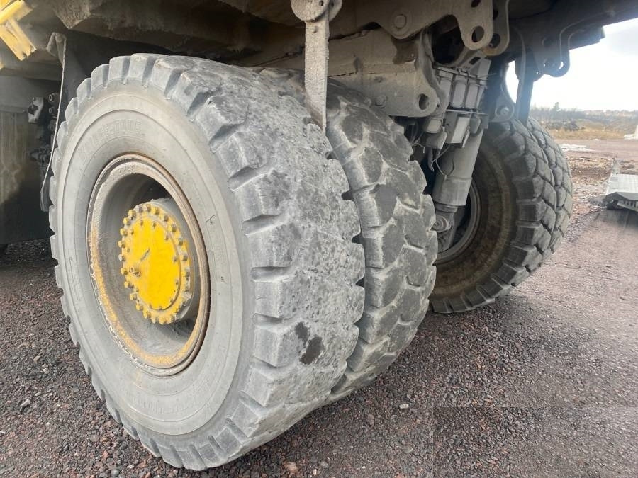Komatsu DH405-7 - Truk batu/ Dumper iebes: gambar 5 Komatsu DH405-7 - Truk batu/ Dumper iebes: gambar 5