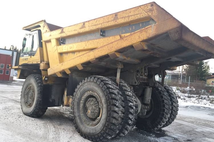 Komatsu HD405-6 - Truk batu/ Dumper iebes: gambar 2 Komatsu HD405-6 - Truk batu/ Dumper iebes: gambar 2