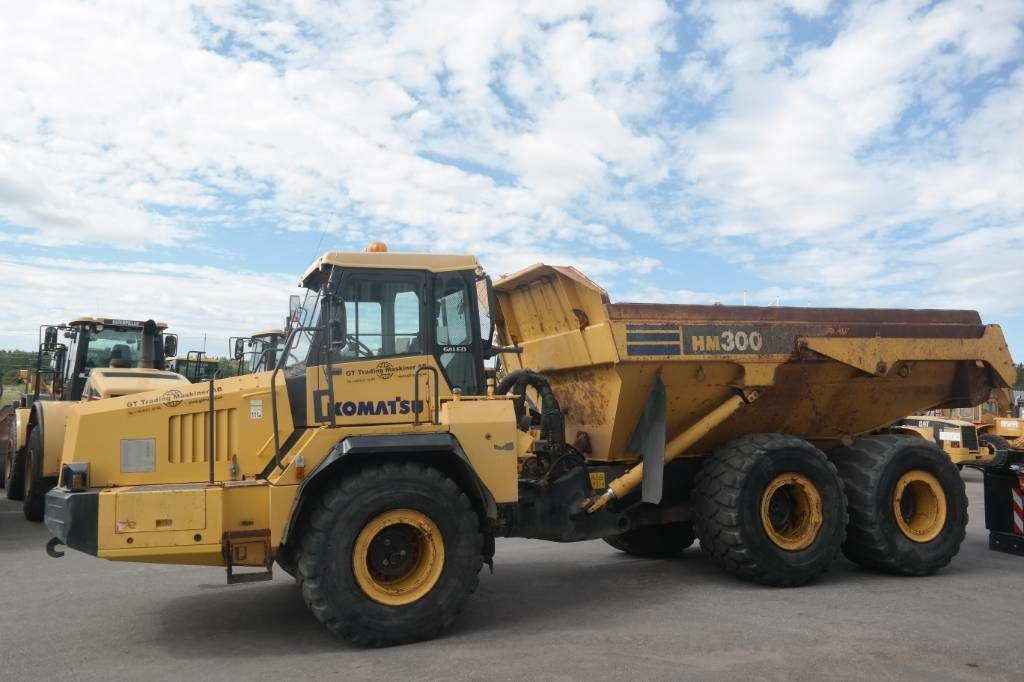 Komatsu HM300-1 - Tempat sampah artikulasi: gambar 5 Komatsu HM300-1 - Tempat sampah artikulasi: gambar 5