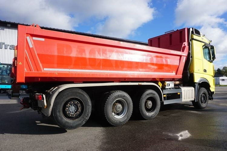 Mercedes-Benz Arocs - Truk jungkit: gambar 5 Mercedes-Benz Arocs - Truk jungkit: gambar 5