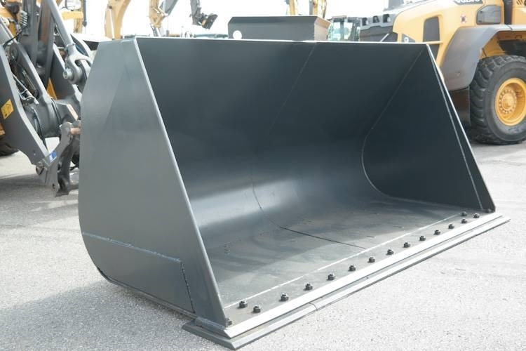 Raukoda 4,5 Kubik - Ember loader: gambar 1 Raukoda 4,5 Kubik - Ember loader: gambar 1