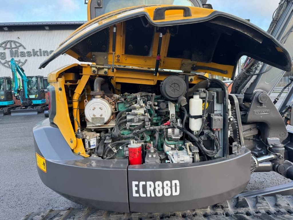 Ekskavator mini Volvo ECR 88 D: gambar 12