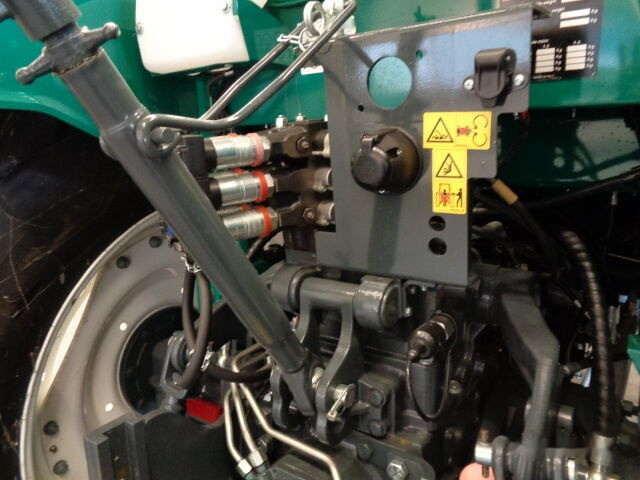 Traktor baru Arbos 5115: gambar 22