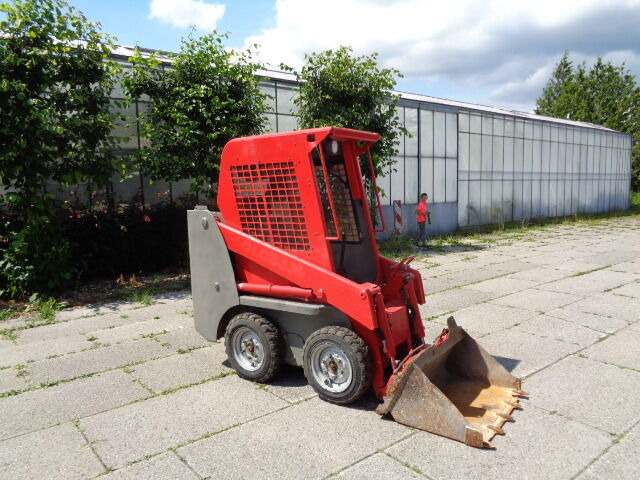 Gehl 1640 - Skid steer: gambar 5 Gehl 1640 - Skid steer: gambar 5