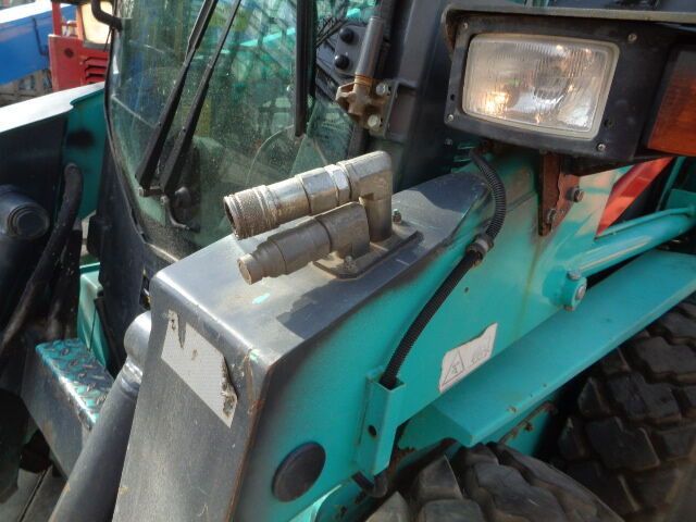 Kato AS25 - Skid steer: gambar 4 Kato AS25 - Skid steer: gambar 4