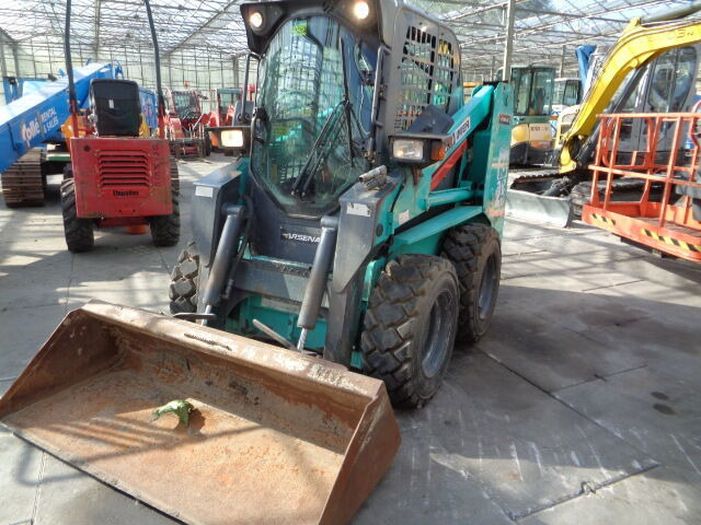 Kato AS25 - Skid steer: gambar 3 Kato AS25 - Skid steer: gambar 3