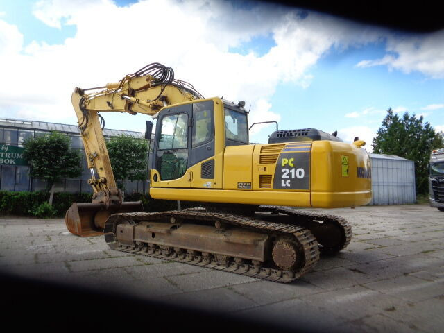 Komatsu PC210 LC-8 - Ekskavator perayap: gambar 5 Komatsu PC210 LC-8 - Ekskavator perayap: gambar 5