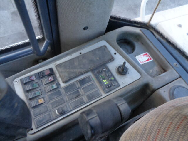 Terex TL160 - Wheel loader: gambar 4 Terex TL160 - Wheel loader: gambar 4