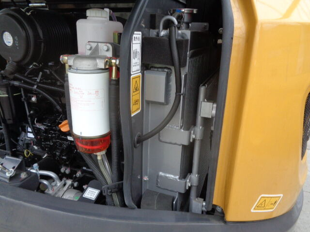 Yanmar XE60GA - Ekskavator mini: gambar 4 Yanmar XE60GA - Ekskavator mini: gambar 4
