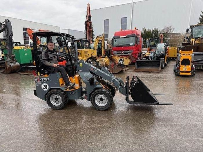 GiANT G1100 - Wheel loader: gambar 5 GiANT G1100 - Wheel loader: gambar 5