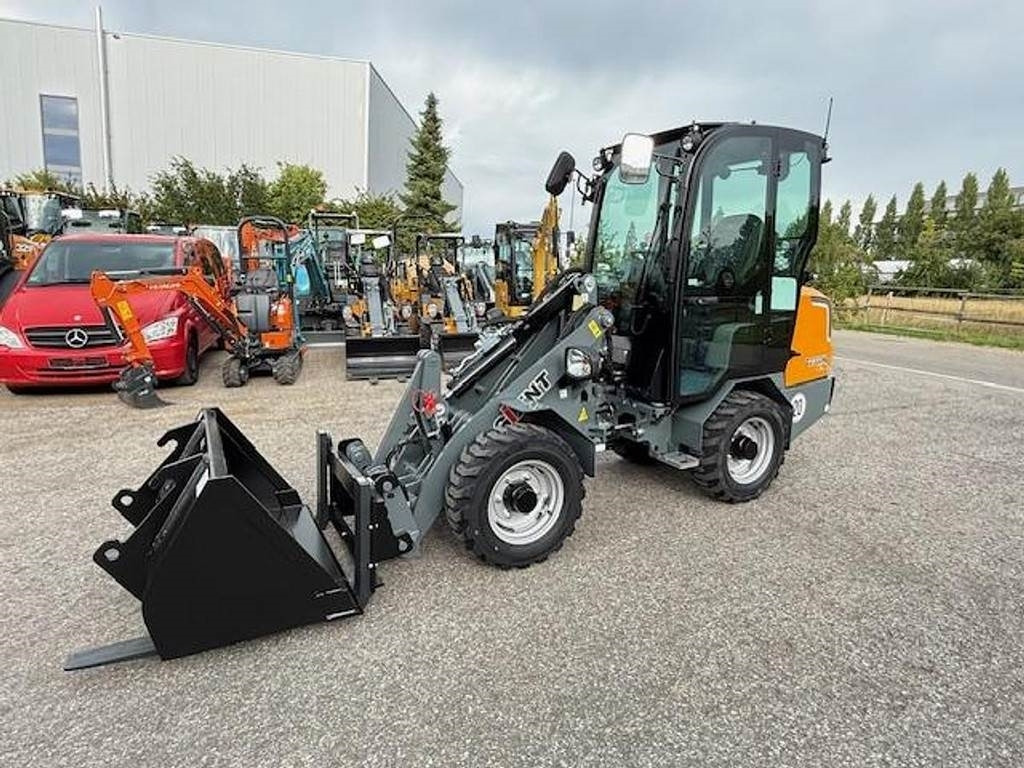 GiANT G2300 X-TRA HD - Wheel loader: gambar 1 GiANT G2300 X-TRA HD - Wheel loader: gambar 1