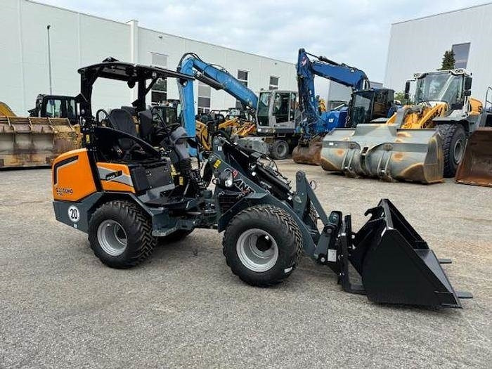 GiANT G2700 X-TRA HD Y - Wheel loader: gambar 1 GiANT G2700 X-TRA HD Y - Wheel loader: gambar 1