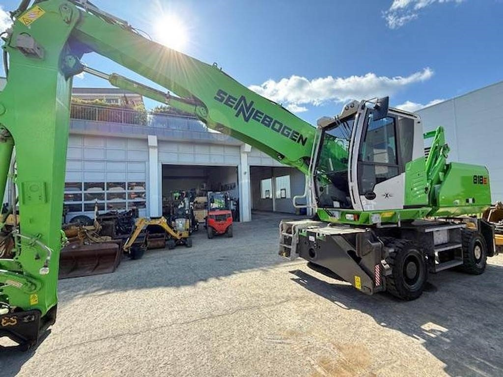 Mesin pengisi Sennebogen 818 E: gambar 8 Mesin pengisi Sennebogen 818 E: gambar 8