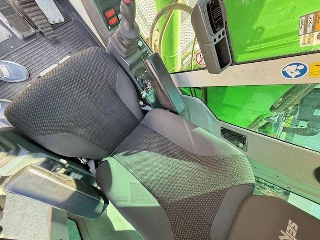 Mesin pengisi Sennebogen 818 E: gambar 9 Mesin pengisi Sennebogen 818 E: gambar 9