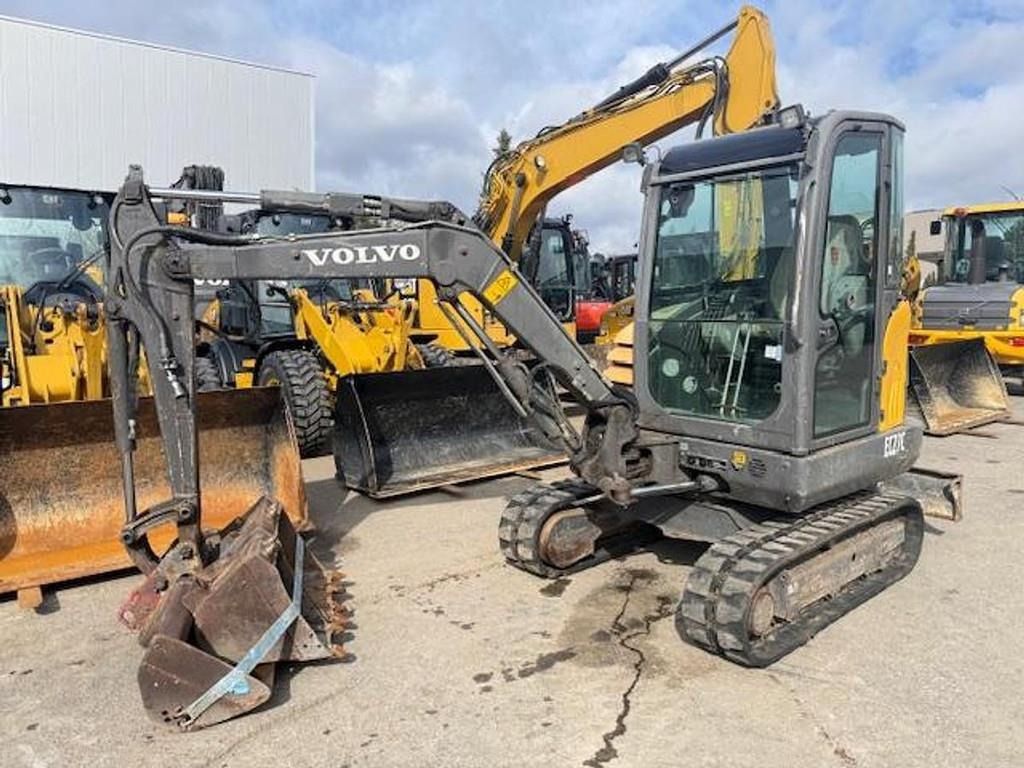 Volvo EC 27C - Ekskavator mini: gambar 2 Volvo EC 27C - Ekskavator mini: gambar 2