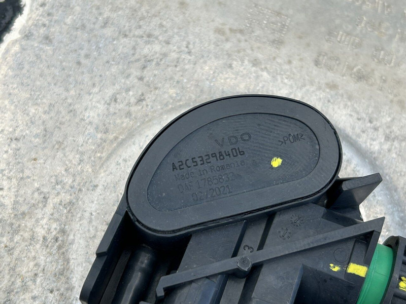 Tangki bahan bakar untuk Truk 700L with brackets: gambar 7