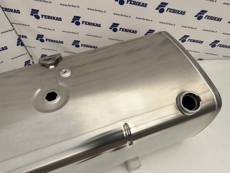 DAF New aluminum fuel tank 690L - Tangki bahan bakar untuk Truk: gambar 4 DAF New aluminum fuel tank 690L - Tangki bahan bakar untuk Truk: gambar 4