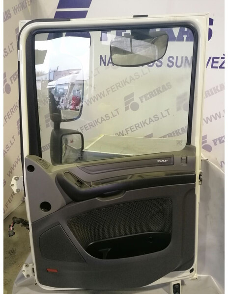 DAF complete door - Pintu dan bagian untuk Truk: gambar 4 DAF complete door - Pintu dan bagian untuk Truk: gambar 4