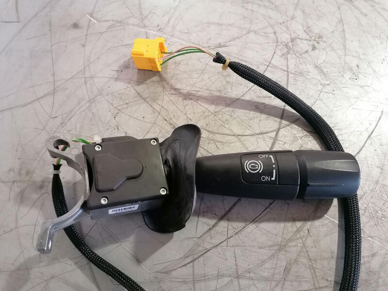 DAF xf106 - Relay untuk Truk: gambar 1 DAF xf106 - Relay untuk Truk: gambar 1