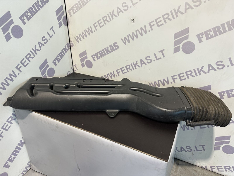 MAN air intake - Pipa pemasukan udara untuk Truk: gambar 2 MAN air intake - Pipa pemasukan udara untuk Truk: gambar 2