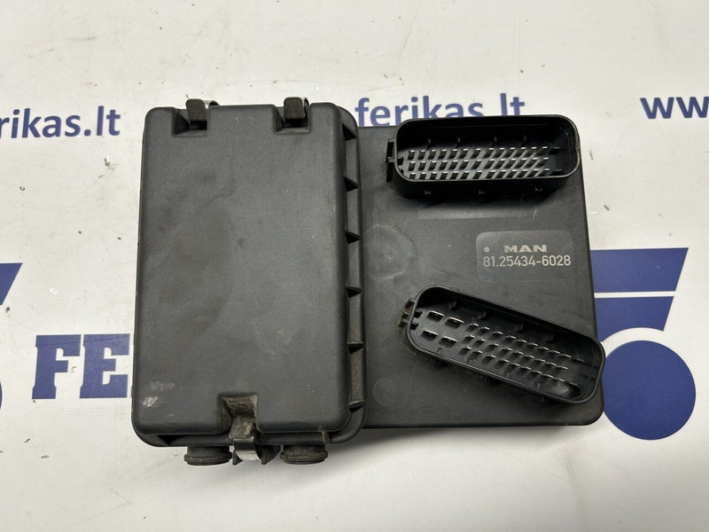 MAN fuse box - Sistem listrik untuk Truk: gambar 1 MAN fuse box - Sistem listrik untuk Truk: gambar 1