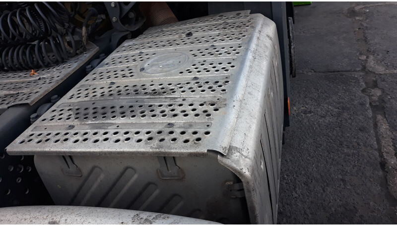 Mercedes-Benz Actros - Knalpot untuk Truk: gambar 3 Mercedes-Benz Actros - Knalpot untuk Truk: gambar 3