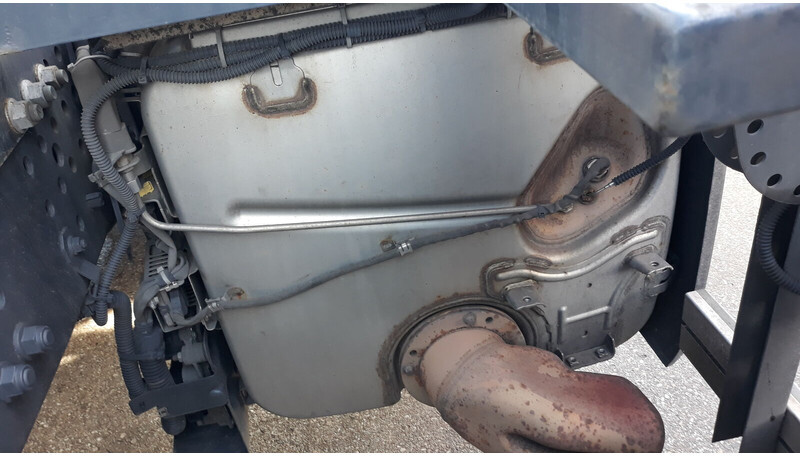 Mercedes-Benz Actros MP4 - Konverter katalitik untuk Truk: gambar 3 Mercedes-Benz Actros MP4 - Konverter katalitik untuk Truk: gambar 3