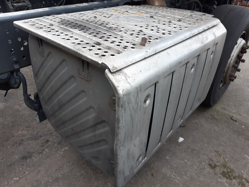 Mercedes-Benz - Konverter katalitik untuk Truk: gambar 1 Mercedes-Benz - Konverter katalitik untuk Truk: gambar 1